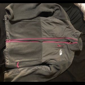North face Denali jacket size small grey/pink